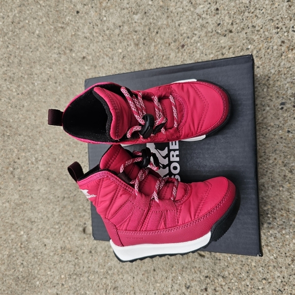 Sorel Whitney waterproof boots toddler girls size 8, 9 and 10 - Picture 8 of 9